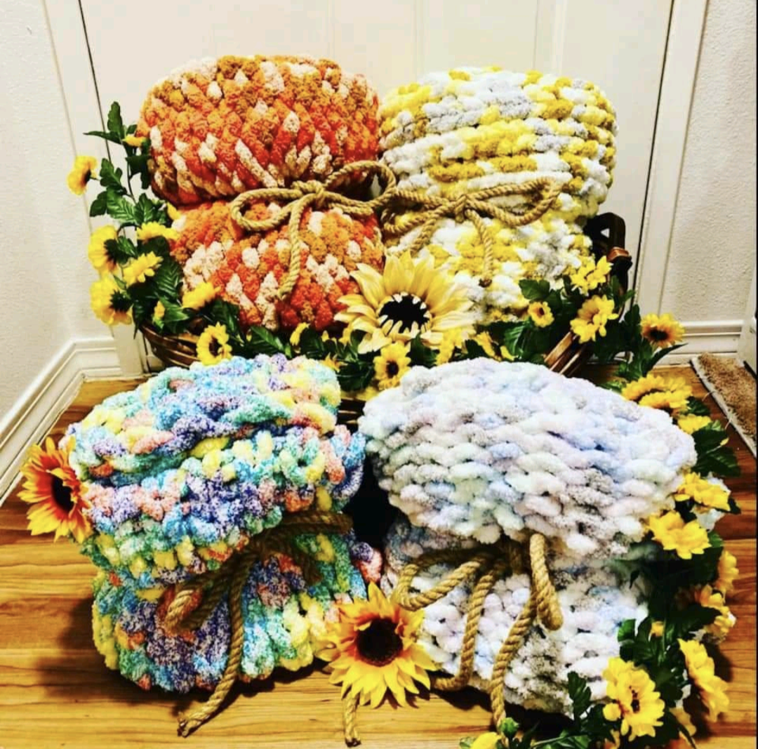 Chunky knit blankets